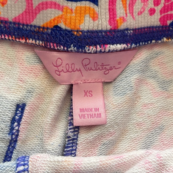 Lilly Pulitzer women’s shorts size XS - Picture 3 of 4